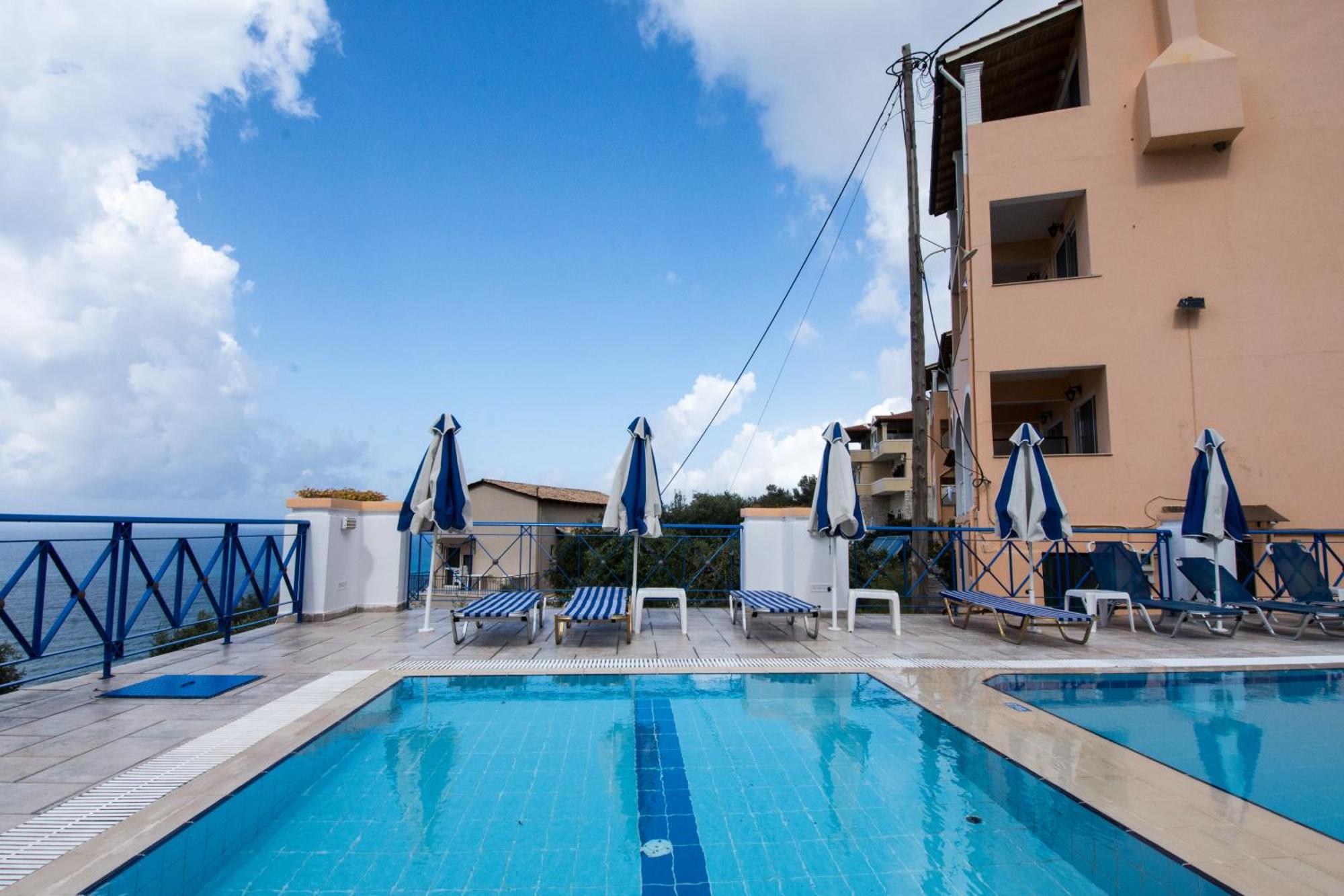 Lido Sofia Apartments Айос-Гордіос Екстер'єр фото