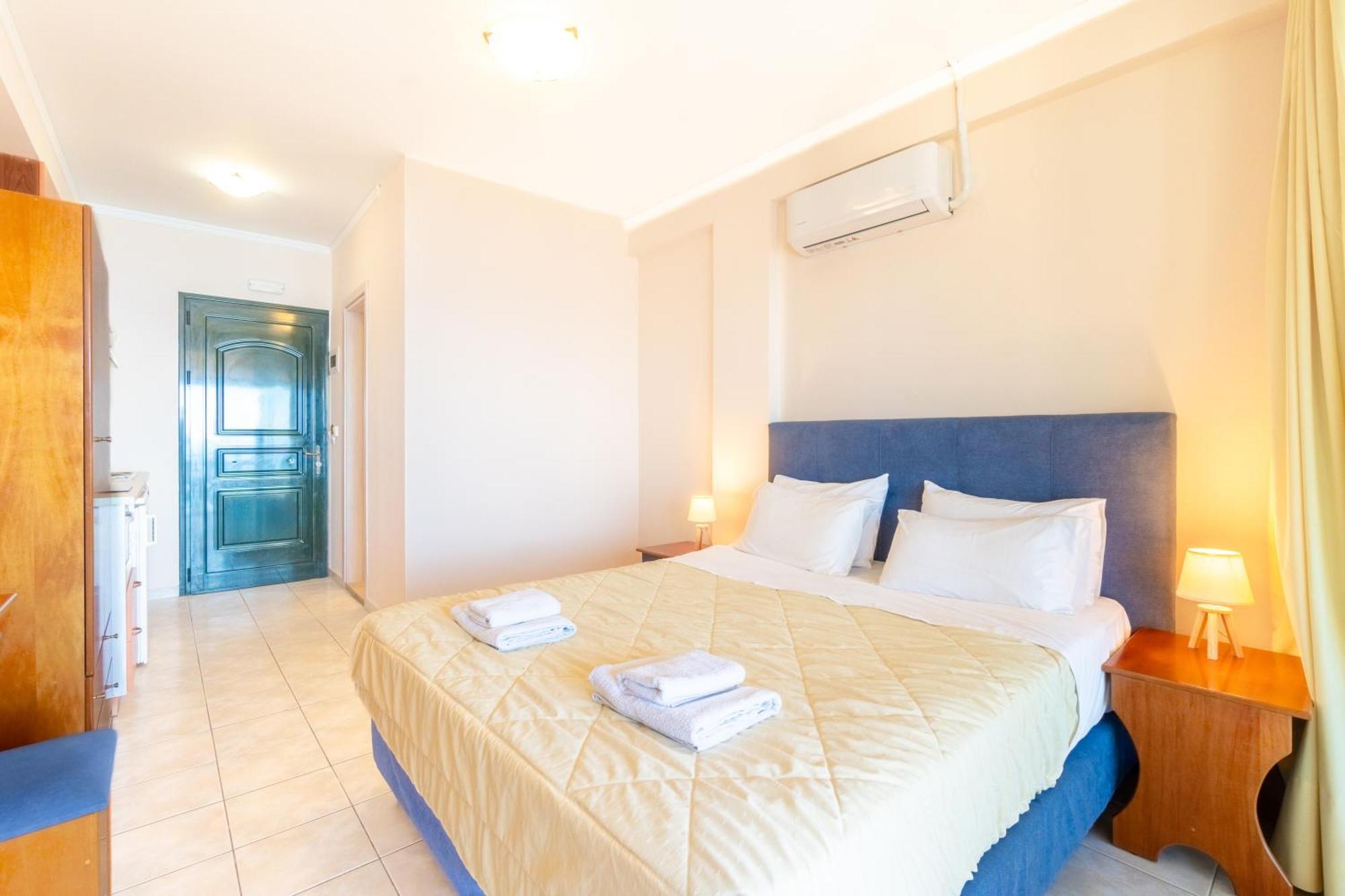 Lido Sofia Apartments Айос-Гордіос Екстер'єр фото