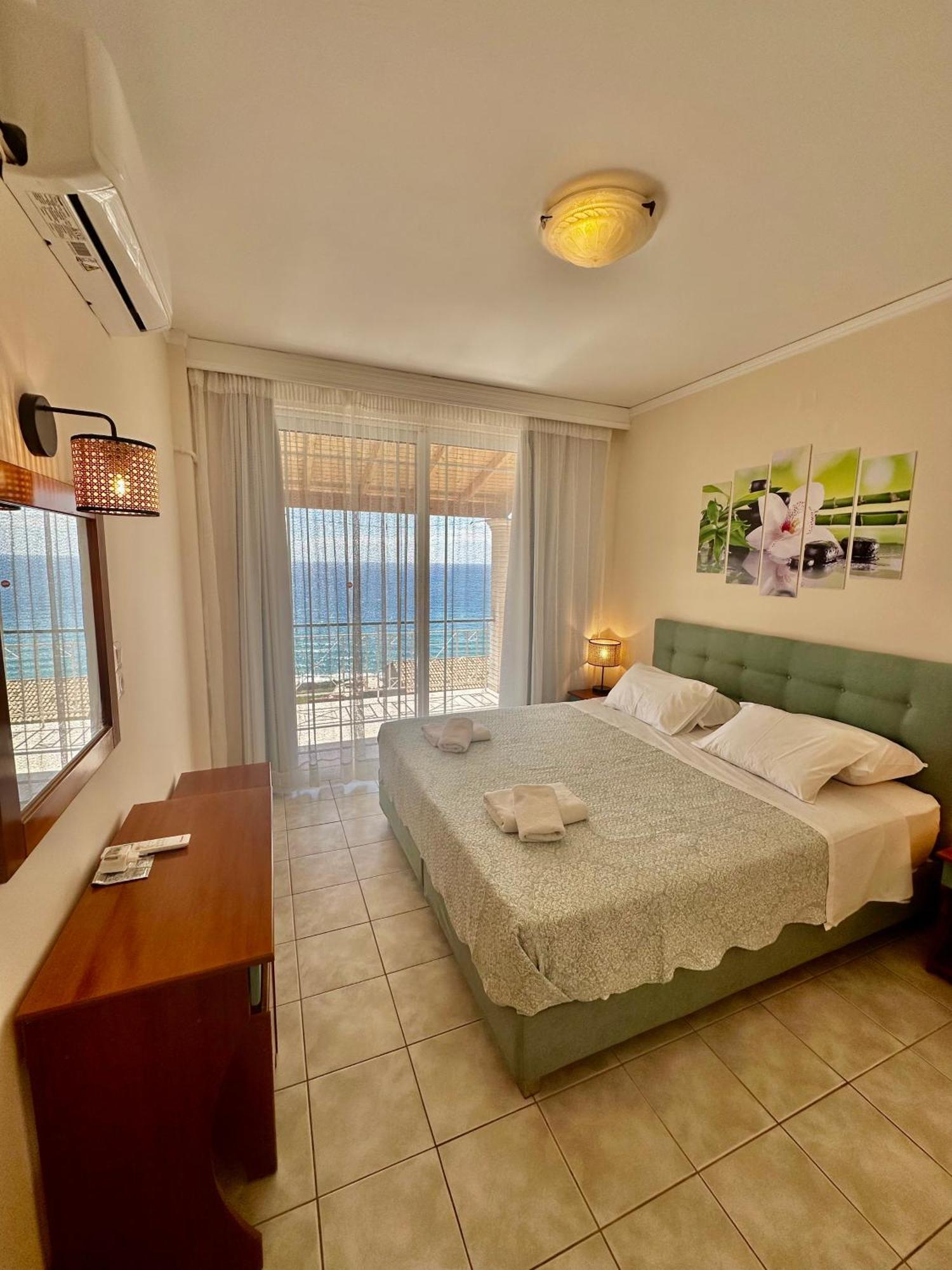 Lido Sofia Apartments Айос-Гордіос Екстер'єр фото