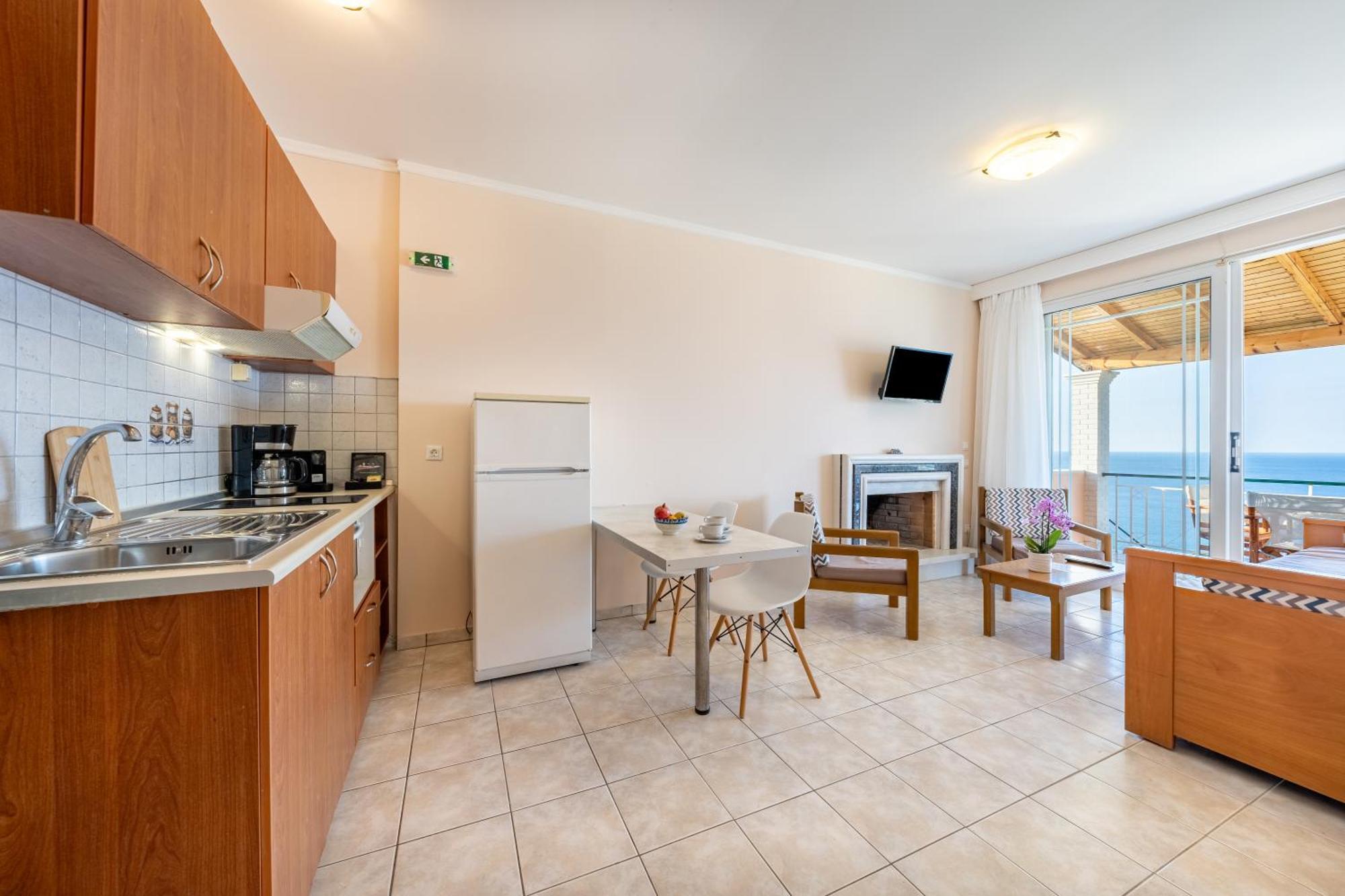 Lido Sofia Apartments Айос-Гордіос Екстер'єр фото