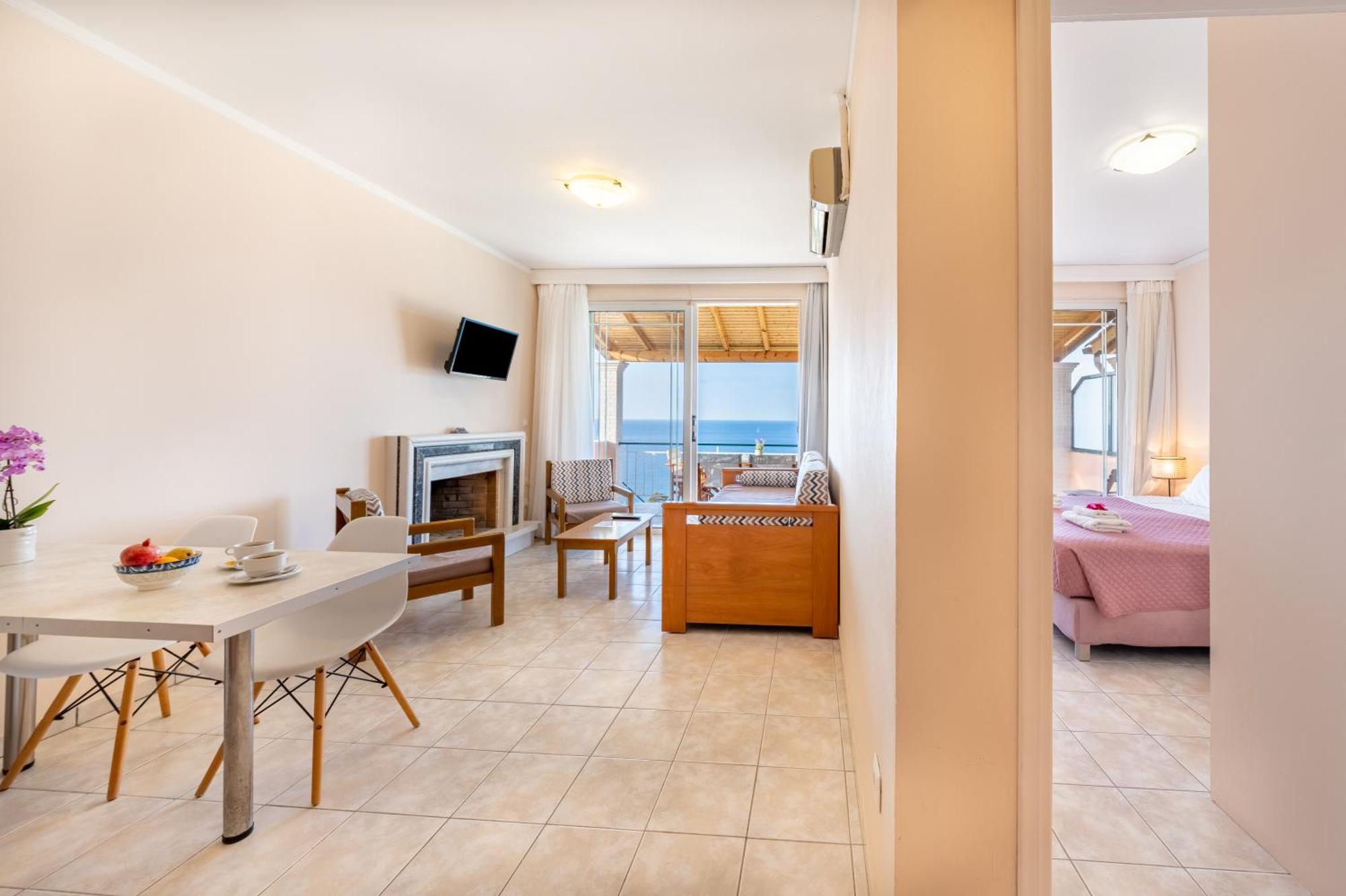 Lido Sofia Apartments Айос-Гордіос Екстер'єр фото